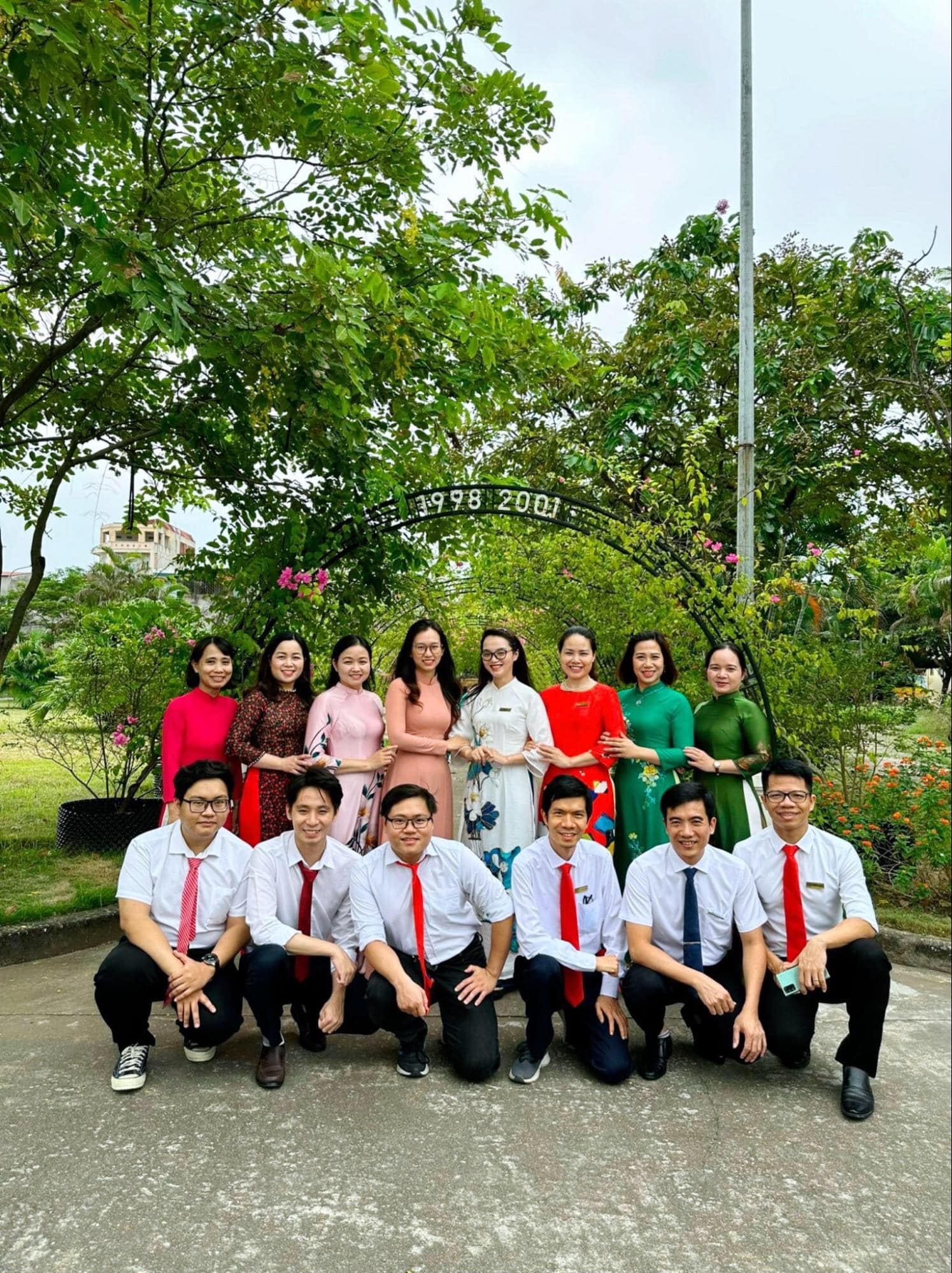 Gặp gỡ các thầy cô tổ toán trên chặng đường lịch sử 40 năm hình thành và phát triển